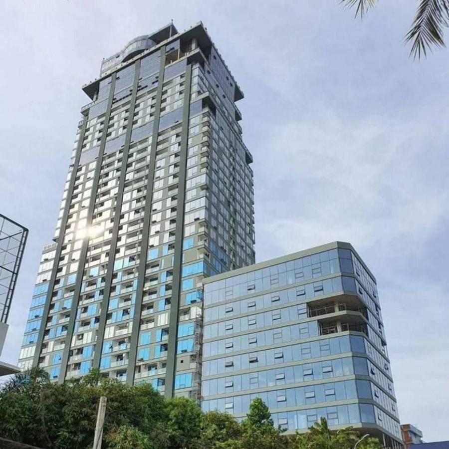 Sf Hotel Penthouse Residences 프놈펜 외부 사진