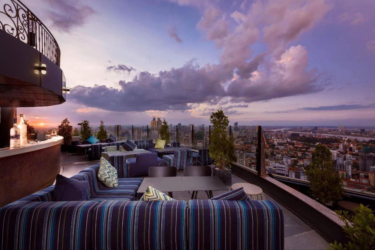 Sf Hotel Penthouse Residences 프놈펜 외부 사진